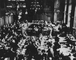  A view of the courtroom during the first week of the Reichstag Fire Trial before the Supreme Court in Leipzig. [LCID: 19397]