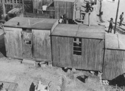 اردوگاه‌های کار اجباری برای کولی‌ها. لتی، چکسلواکی، دوران جنگ.