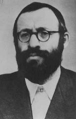 Rabbi Michael Dov Weissmandel, leader of the Working Group (Pracovna Skupina), a Jewish underground group devoted to the rescue of Slovak Jewry. 