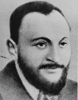 Portrait of Rabbi Shimon Hoberband, who was involved in the activities of Emanuel Ringelblum's Oneg Shabbat archives in the Warsaw ghetto.