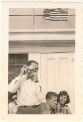 Norman (with camera) in the United States. August 1948.
With the end of World War II and collapse of the Nazi regime, survivors of the Holocaust faced the daunting task of rebuilding their lives. With little in the way of financial resources and few, if any, surviving family members, most eventually emigrated from Europe to start their lives again. Between 1945 and 1952, more than 80,000 Holocaust survivors immigrated to the United States. Norman was one of them. 