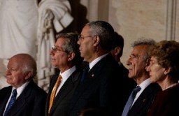 Benjamin Meed (left) with Fred S. Zeidman, Colin L. Powell, Elie Wiesel, and Ruth B. Mandel at the 2003 Days of Remembrance ceremony in the US Capitol Rotunda.
