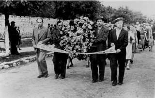 Funeral procession for victims of the Kielce pogrom