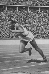 US runner Jesse Owens racing the 200 meters